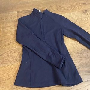 Lululemon Navy Women’s Quarter Zip Size 6